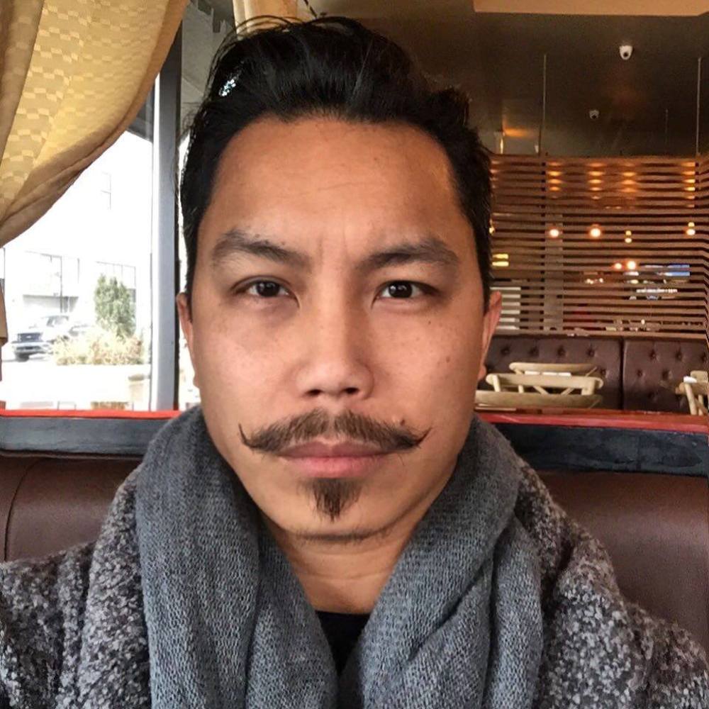 Meet your Posher, Souk